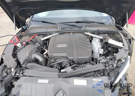 2025 Audi A5 Sportback Premium 45 Tfsi S Line Quattro S Tronic z USA, uszkodzony, nr VIN WAUDACF54SA014738